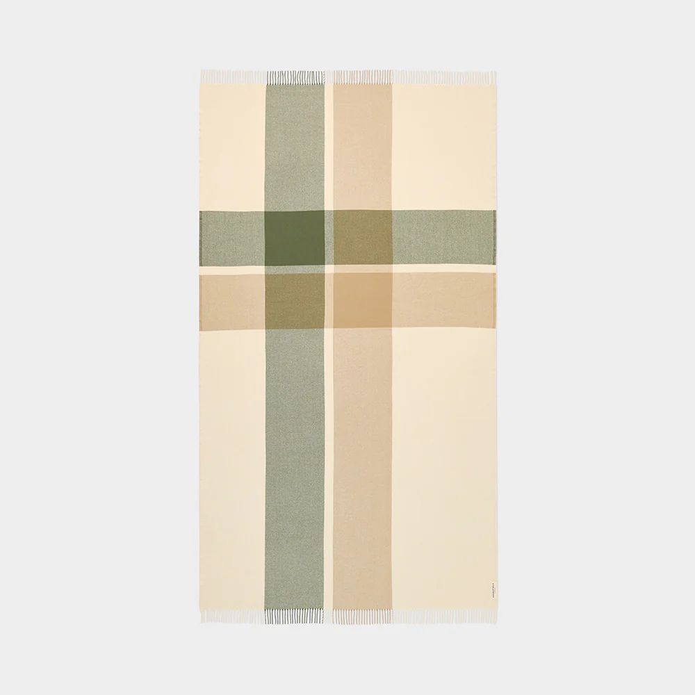 Double Crossed Oversized Throw in Olive - Image 3